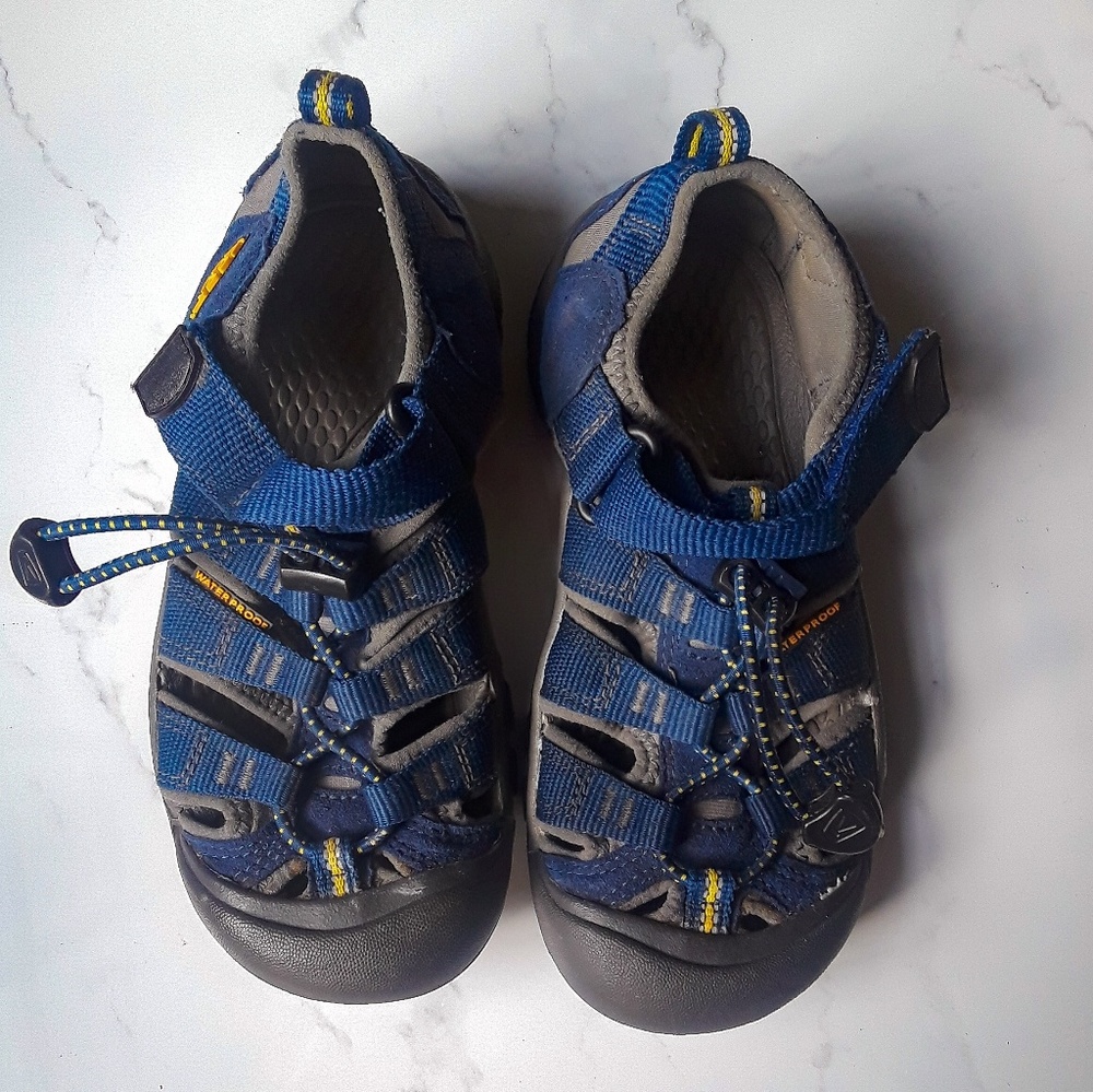 Boys Keen Shoes - Blue - Size 13